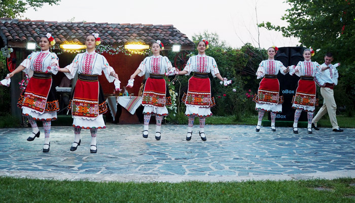 Sehenswuerdigkeiten in Bulgarien_Tanzshow