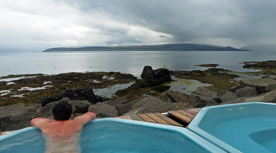 Hot_pot_Island_Meer_Holmavik