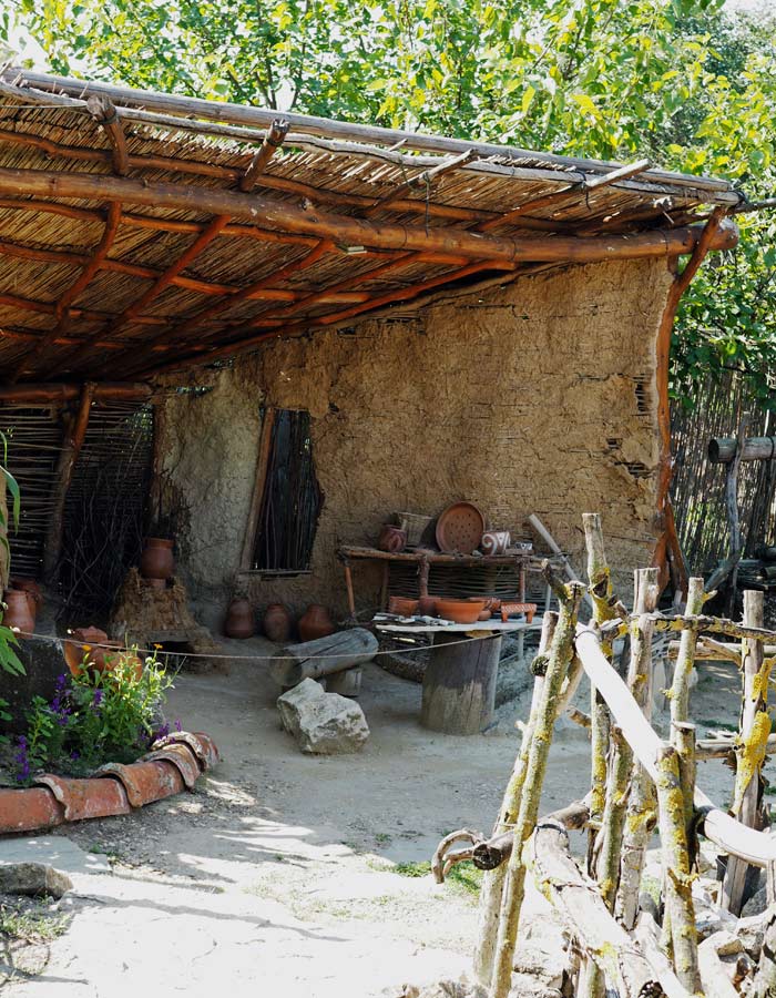 Bulgarien Geschichte_Historsicher Park_Jungsteinzeit Handwerk