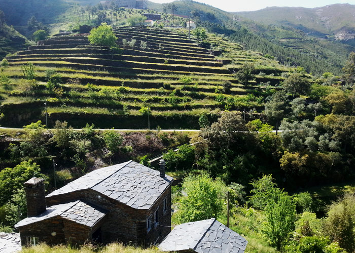 Ausblick vom Dorf Piodao im Centro de Portugal