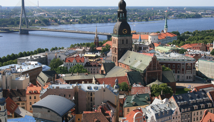 Blick von der Petrikirche in Riga