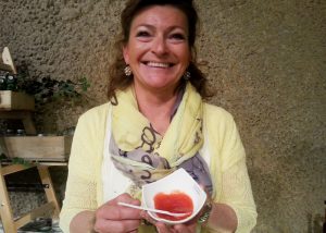 Claudia Dums aus Salzburg verkauft hausgemachte Marmeladen